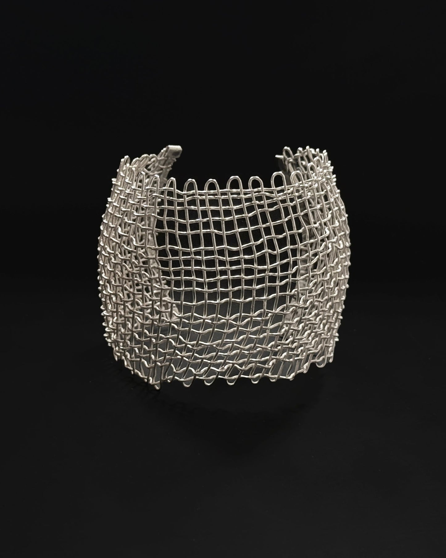 Wire Cuff (Wide)
